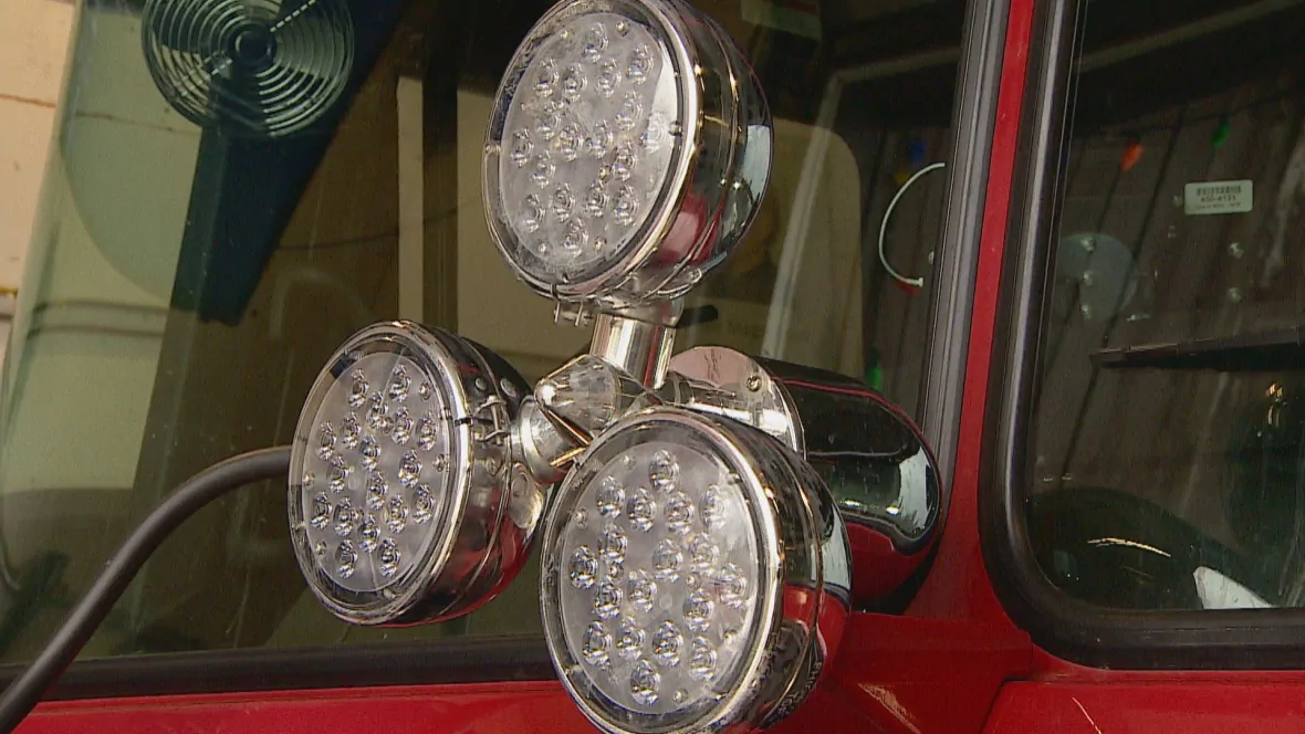 Here's what the light carousel looks like at rest. (Monty Kruger/CBC)